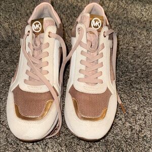 Michael Kors Women's Blush and Gold Sneakers